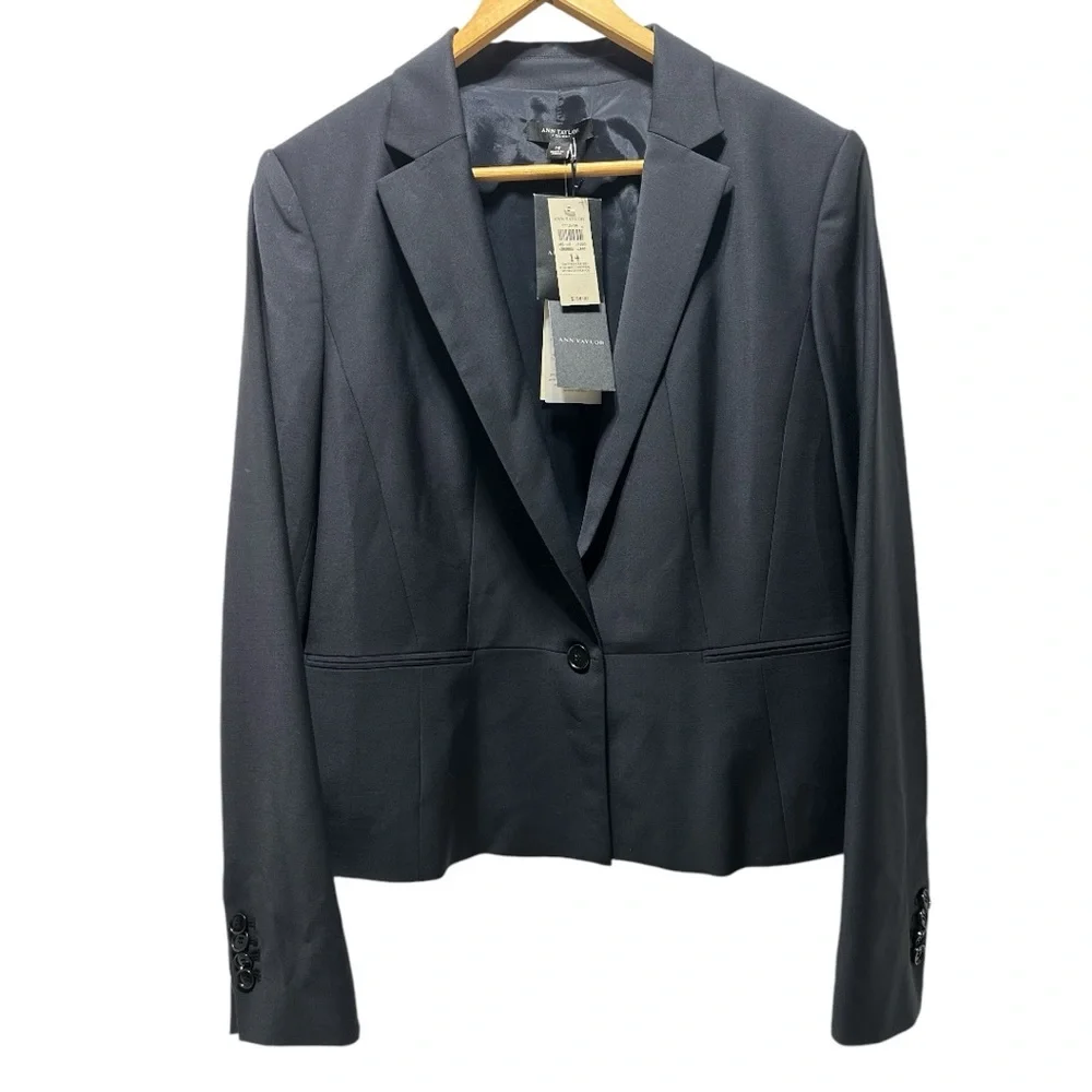 Ann Taylor NWT The One-Button Sophia Blazer in Midnight Blue Tropical Wool - Picture 1 of 12